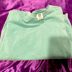 Comfort Colors Medium teal sweatshirt. Never worn
